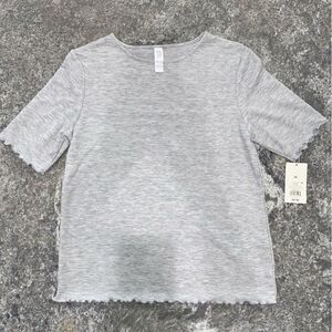 Women’s cozy gray t-shirt  